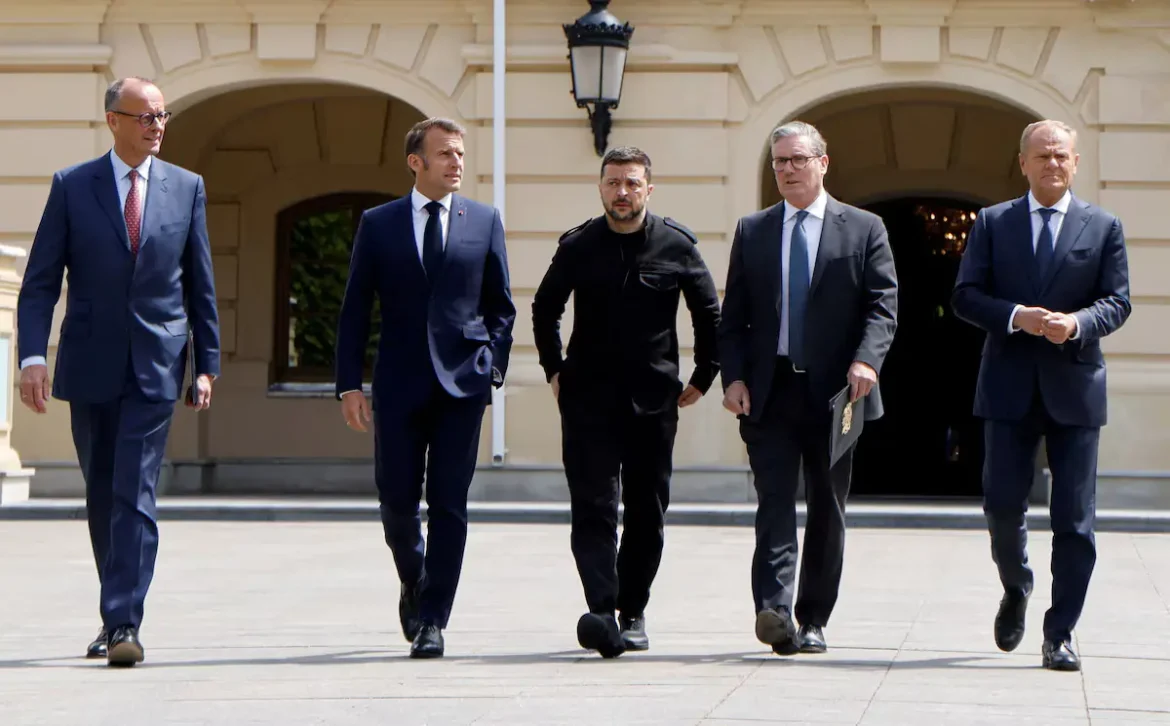 Macron susține sancțiuni suplimentare împotriva Rusiei